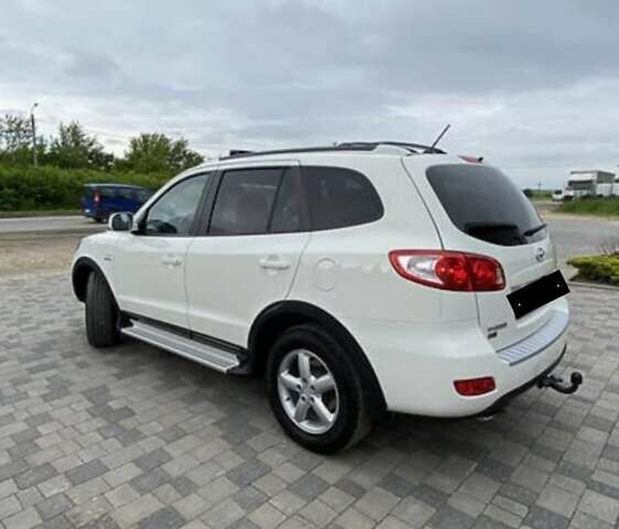 Білий Хендай Санта Фе, об'ємом двигуна 2.2 л та пробігом 247 тис. км за 12500 $, фото 10 на Automoto.ua