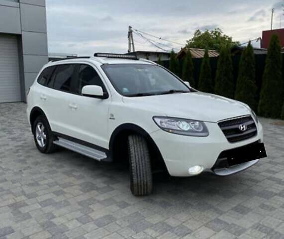 Білий Хендай Санта Фе, об'ємом двигуна 2.2 л та пробігом 247 тис. км за 12500 $, фото 4 на Automoto.ua