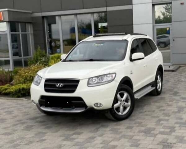 Білий Хендай Санта Фе, об'ємом двигуна 2.2 л та пробігом 247 тис. км за 12500 $, фото 5 на Automoto.ua