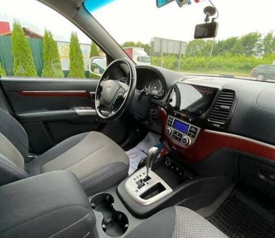 Білий Хендай Санта Фе, об'ємом двигуна 2.2 л та пробігом 247 тис. км за 12500 $, фото 12 на Automoto.ua