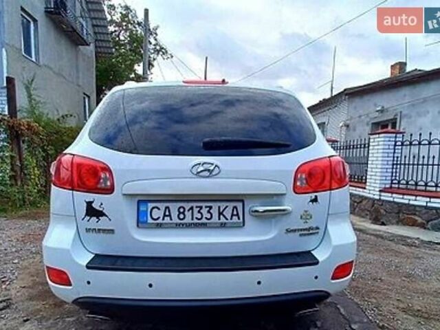 Білий Хендай Санта Фе, об'ємом двигуна 2.19 л та пробігом 280 тис. км за 9900 $, фото 8 на Automoto.ua