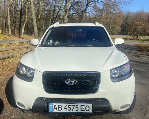 Білий Хендай Санта Фе, об'ємом двигуна 2.66 л та пробігом 250 тис. км за 9200 $, фото 4 на Automoto.ua