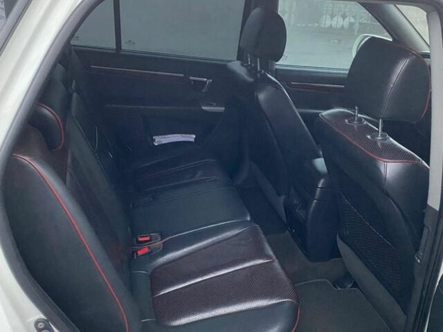 Белый Хендай Санта Фе, объемом двигателя 2.2 л и пробегом 290 тыс. км за 10700 $, фото 5 на Automoto.ua