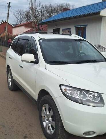 Белый Хендай Санта Фе, объемом двигателя 2.2 л и пробегом 189 тыс. км за 11300 $, фото 1 на Automoto.ua