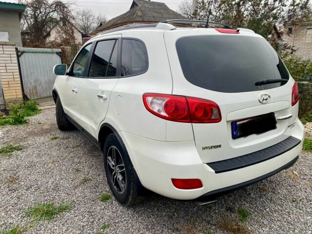 Белый Хендай Санта Фе, объемом двигателя 2.2 л и пробегом 291 тыс. км за 5200 $, фото 1 на Automoto.ua