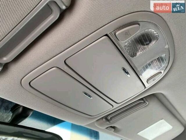 Білий Хендай Санта Фе, об'ємом двигуна 2.2 л та пробігом 201 тис. км за 13300 $, фото 11 на Automoto.ua