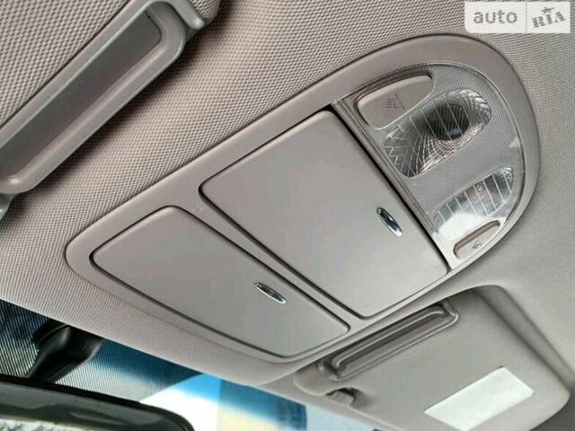 Білий Хендай Санта Фе, об'ємом двигуна 2.2 л та пробігом 201 тис. км за 13300 $, фото 12 на Automoto.ua