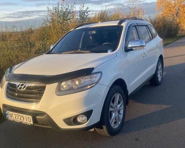 Хендай Санта Фе 2011 в Ровно на Automoto.ua Белый Хендай Санта Фе, объемом двигателя 2.2 л и пробегом 230 тыс. км за 12500 $, фото 7 на Automoto.ua