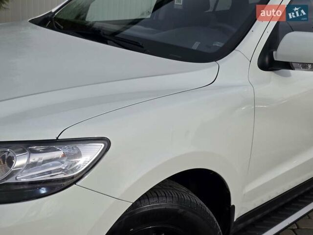 Белый Хендай Санта Фе, объемом двигателя 2.2 л и пробегом 211 тыс. км за 13850 $, фото 27 на Automoto.ua
