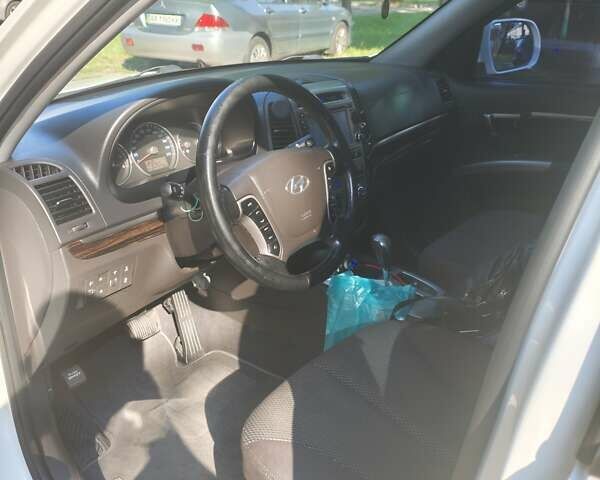 Хендай Санта Фе 2011 у Києві на Automoto.ua Білий Хендай Санта Фе, об'ємом двигуна 2.2 л та пробігом 250 тис. км за 12500 $, фото 7 на Automoto.ua