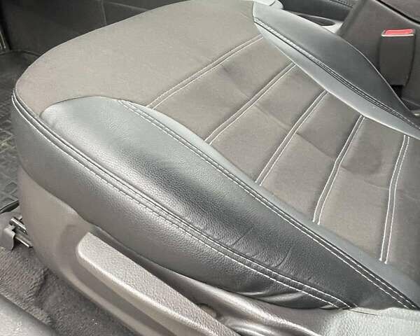 Белый Хендай Санта Фе, объемом двигателя 2.36 л и пробегом 149 тыс. км за 12850 $, фото 17 на Automoto.ua