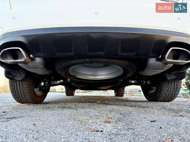 Белый Хендай Санта Фе, объемом двигателя 2.2 л и пробегом 67 тыс. км за 14999 $, фото 24 на Automoto.ua