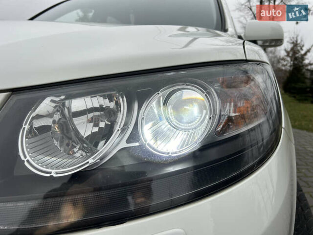 Білий Хендай Санта Фе, об'ємом двигуна 2.2 л та пробігом 183 тис. км за 13800 $, фото 8 на Automoto.ua