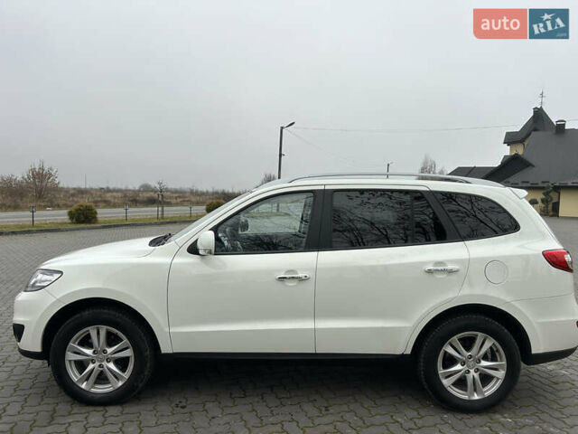 Білий Хендай Санта Фе, об'ємом двигуна 2.2 л та пробігом 183 тис. км за 13800 $, фото 26 на Automoto.ua