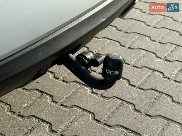 Белый Хендай Санта Фе, объемом двигателя 2.2 л и пробегом 194 тыс. км за 10999 $, фото 22 на Automoto.ua