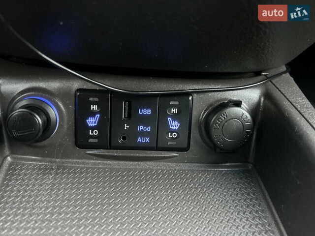 Білий Хендай Санта Фе, об'ємом двигуна 2.2 л та пробігом 183 тис. км за 13800 $, фото 83 на Automoto.ua