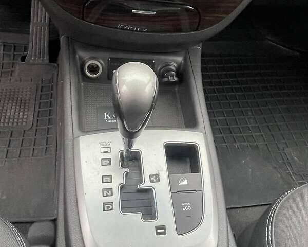 Белый Хендай Санта Фе, объемом двигателя 2.36 л и пробегом 149 тыс. км за 12850 $, фото 11 на Automoto.ua