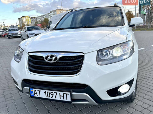 Хендай Санта Фе 2011 в Ивано-Франковске на Automoto.ua Белый Хендай Санта Фе, объемом двигателя 2.2 л и пробегом 298 тыс. км за 10400 $, фото 3 на Automoto.ua