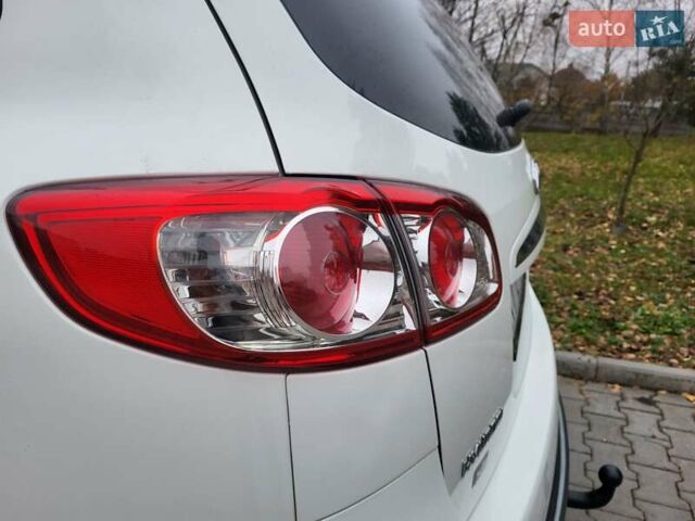 Белый Хендай Санта Фе, объемом двигателя 2.2 л и пробегом 298 тыс. км за 12700 $, фото 34 на Automoto.ua