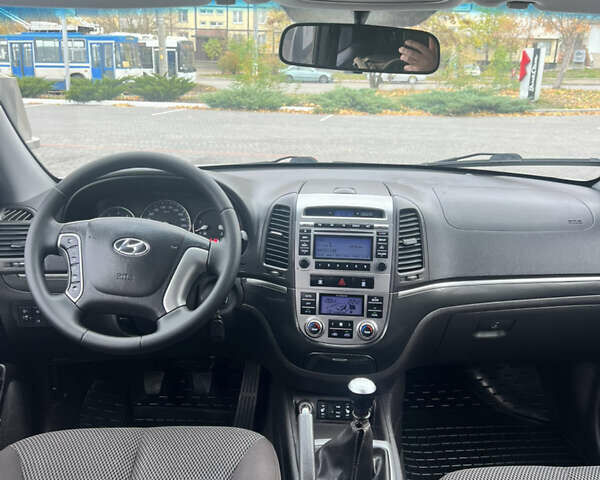 Білий Хендай Санта Фе, об'ємом двигуна 2.2 л та пробігом 178 тис. км за 13499 $, фото 13 на Automoto.ua