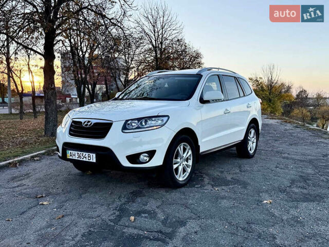 Белый Хендай Санта Фе, объемом двигателя 2.2 л и пробегом 67 тыс. км за 14999 $, фото 10 на Automoto.ua
