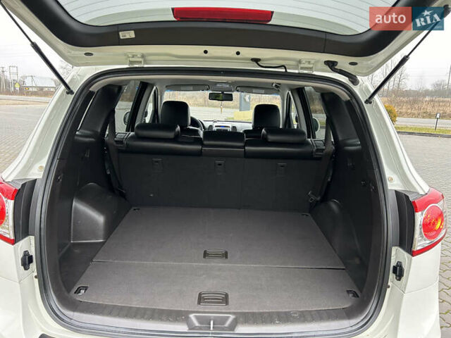 Білий Хендай Санта Фе, об'ємом двигуна 2.2 л та пробігом 183 тис. км за 13800 $, фото 39 на Automoto.ua