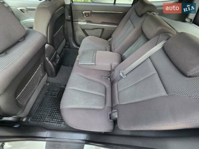 Белый Хендай Санта Фе, объемом двигателя 2.2 л и пробегом 211 тыс. км за 13850 $, фото 53 на Automoto.ua