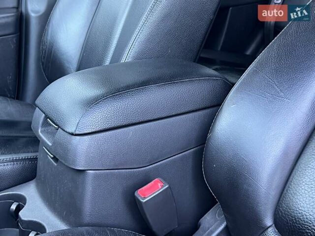 Белый Хендай Санта Фе, объемом двигателя 2 л и пробегом 334 тыс. км за 11300 $, фото 27 на Automoto.ua