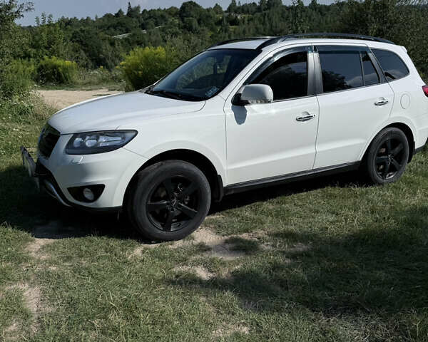 Хендай Санта Фе 2011 в Кременце на Automoto.ua Белый Хендай Санта Фе, объемом двигателя 2.2 л и пробегом 263 тыс. км за 12600 $, фото 7 на Automoto.ua