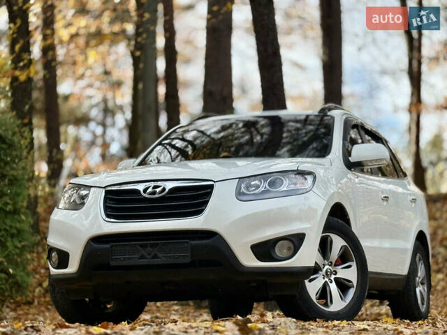 Белый Хендай Санта Фе, объемом двигателя 2.2 л и пробегом 218 тыс. км за 12450 $, фото 8 на Automoto.ua