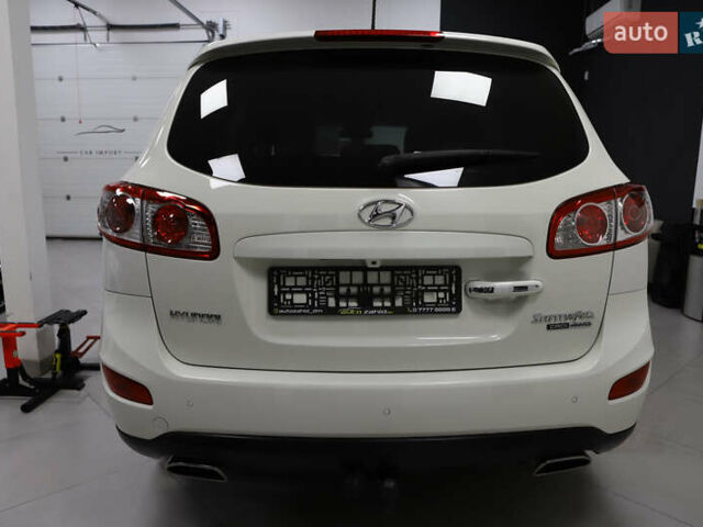 Белый Хендай Санта Фе, объемом двигателя 2.2 л и пробегом 245 тыс. км за 14900 $, фото 32 на Automoto.ua