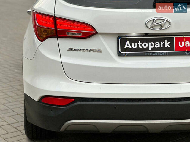 Білий Хендай Санта Фе, об'ємом двигуна 2 л та пробігом 209 тис. км за 14980 $, фото 9 на Automoto.ua