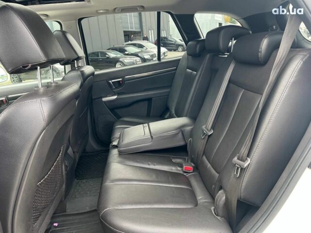 Хендай Санта Фе 2012 в Львове на Automoto.ua Белый Хендай Санта Фе, объемом двигателя 2.2 л и пробегом 218 тыс. км за 11590 $, фото 36 на Automoto.ua