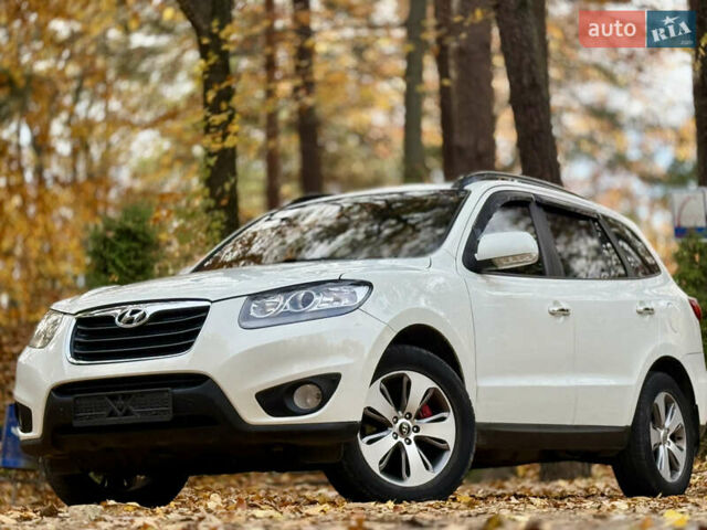 Белый Хендай Санта Фе, объемом двигателя 2.2 л и пробегом 218 тыс. км за 12450 $, фото 9 на Automoto.ua