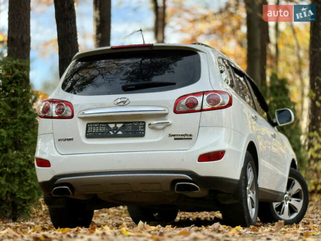 Белый Хендай Санта Фе, объемом двигателя 2.2 л и пробегом 218 тыс. км за 12450 $, фото 21 на Automoto.ua