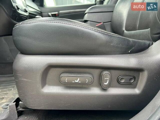 Хендай Санта Фе 2012 в Львове на Automoto.ua Белый Хендай Санта Фе, объемом двигателя 2.2 л и пробегом 218 тыс. км за 11590 $, фото 19 на Automoto.ua