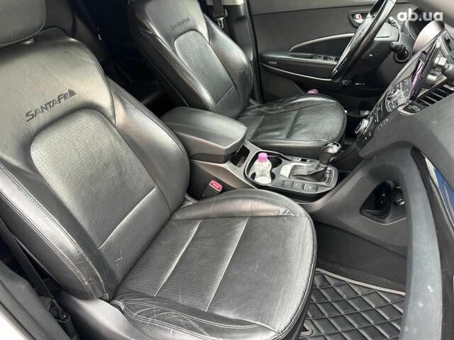 Білий Хендай Санта Фе, об'ємом двигуна 2 л та пробігом 209 тис. км за 14980 $, фото 18 на Automoto.ua