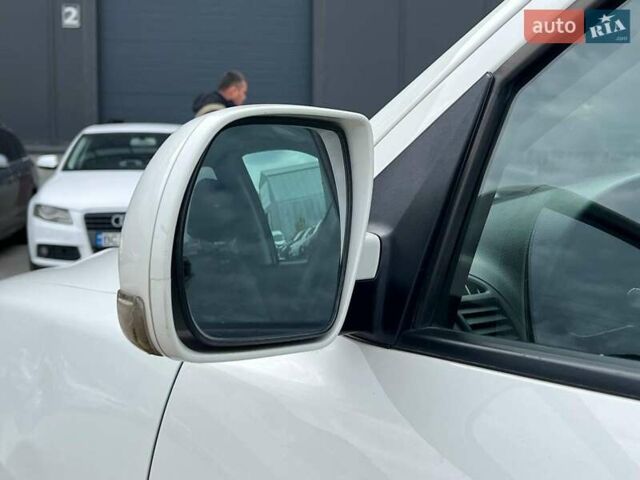 Хендай Санта Фе 2012 в Львове на Automoto.ua Белый Хендай Санта Фе, объемом двигателя 2.2 л и пробегом 218 тыс. км за 11590 $, фото 13 на Automoto.ua