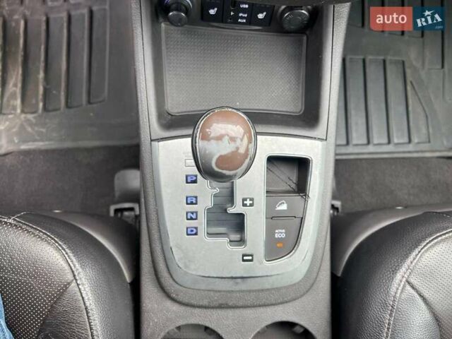 Хендай Санта Фе 2012 в Львове на Automoto.ua Белый Хендай Санта Фе, объемом двигателя 2.2 л и пробегом 218 тыс. км за 11590 $, фото 34 на Automoto.ua