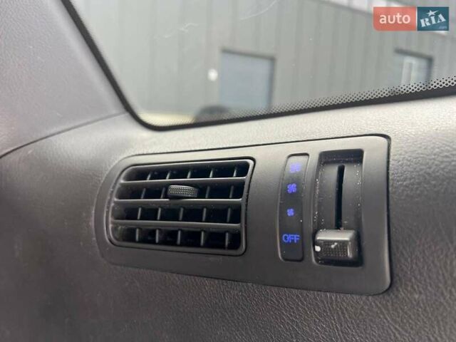 Хендай Санта Фе 2012 в Львове на Automoto.ua Белый Хендай Санта Фе, объемом двигателя 2.2 л и пробегом 218 тыс. км за 11590 $, фото 42 на Automoto.ua