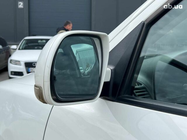 Хендай Санта Фе 2012 в Львове на Automoto.ua Белый Хендай Санта Фе, объемом двигателя 2.2 л и пробегом 218 тыс. км за 11590 $, фото 13 на Automoto.ua