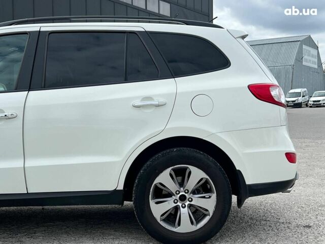 Хендай Санта Фе 2012 в Львове на Automoto.ua Белый Хендай Санта Фе, объемом двигателя 2.2 л и пробегом 218 тыс. км за 11590 $, фото 4 на Automoto.ua