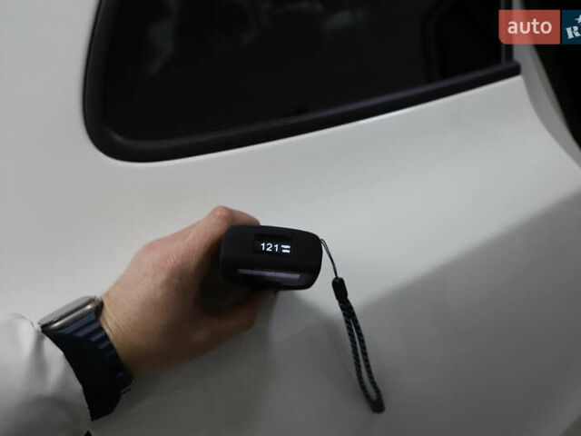 Белый Хендай Санта Фе, объемом двигателя 2.2 л и пробегом 245 тыс. км за 14900 $, фото 99 на Automoto.ua