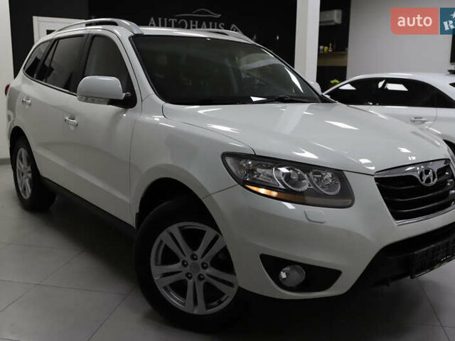 Белый Хендай Санта Фе, объемом двигателя 2.2 л и пробегом 245 тыс. км за 14900 $, фото 23 на Automoto.ua