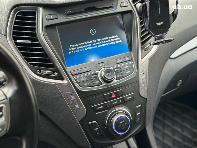 Білий Хендай Санта Фе, об'ємом двигуна 2 л та пробігом 209 тис. км за 14980 $, фото 24 на Automoto.ua