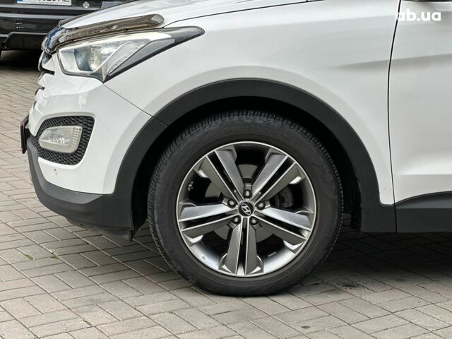 Білий Хендай Санта Фе, об'ємом двигуна 2 л та пробігом 209 тис. км за 14980 $, фото 11 на Automoto.ua