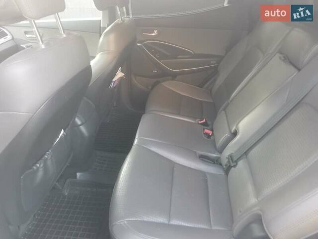 Білий Хендай Санта Фе, об'ємом двигуна 2 л та пробігом 147 тис. км за 16200 $, фото 15 на Automoto.ua