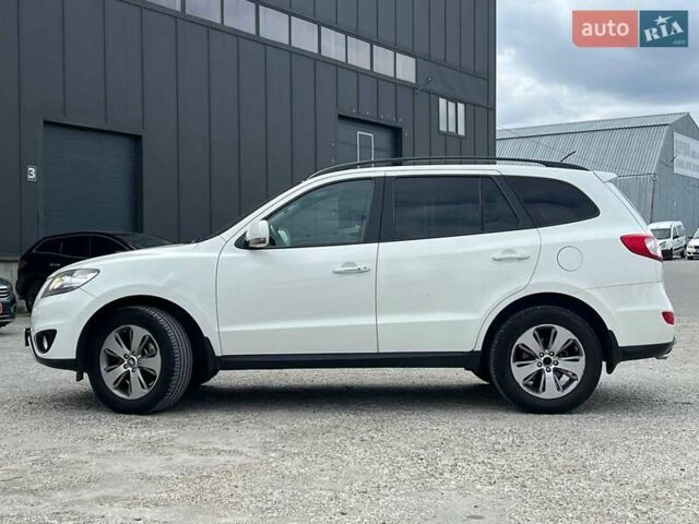 Хендай Санта Фе 2012 в Львове на Automoto.ua Белый Хендай Санта Фе, объемом двигателя 2.2 л и пробегом 218 тыс. км за 11590 $, фото 3 на Automoto.ua