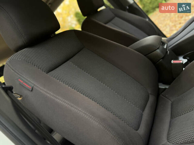 Белый Хендай Санта Фе, объемом двигателя 2.2 л и пробегом 218 тыс. км за 12450 $, фото 58 на Automoto.ua