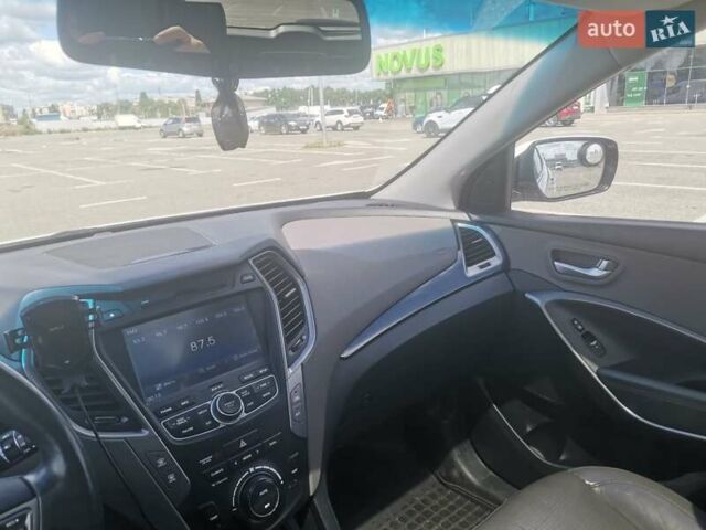 Білий Хендай Санта Фе, об'ємом двигуна 2 л та пробігом 147 тис. км за 16200 $, фото 11 на Automoto.ua